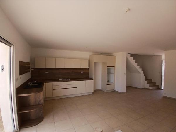 VILLA 2025 terrain 240 m² idéale famille