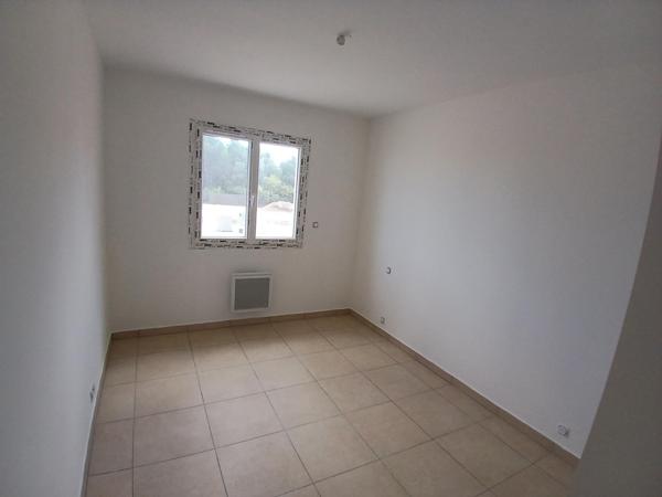 VILLA 2025 terrain 240 m² idéale famille