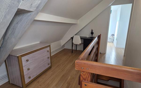 Appartement à vendre    1 pièce • 37 m2 Bourges