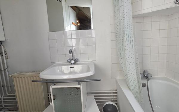 Appartement à vendre    1 pièce • 37 m2 Bourges