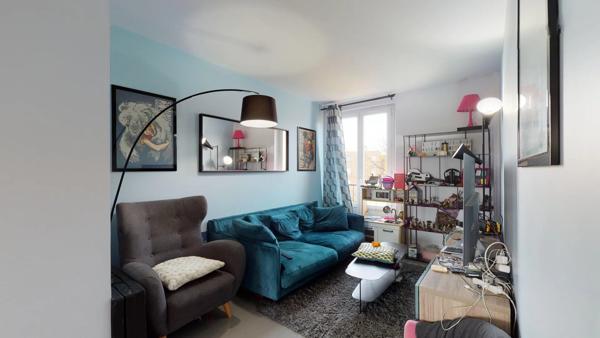 Location                                                      Appartement
                        
                     3 pièces                      65 m2                     à Vitry-sur-Seine