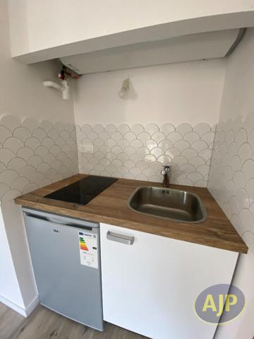 Appartement à louer Arcachon : 1 pièces, 27m² avec 0 chambre(s) à 800€ - AJP Immobilier Arcachon