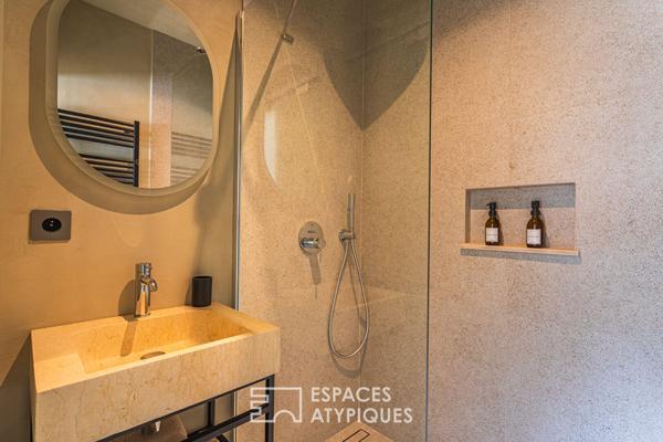 Maison contemporaine et design avec piscine