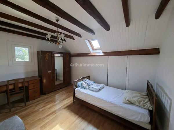 Vente                                                      Maison
                        
                     7 pièces                      161 m2                     à Gisors