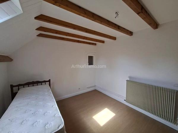 Vente                                                      Maison
                        
                     7 pièces                      161 m2                     à Gisors