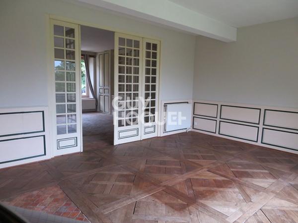 Maison  5 pièce(s) 202 m2 Axe Château-Gontier / Laval