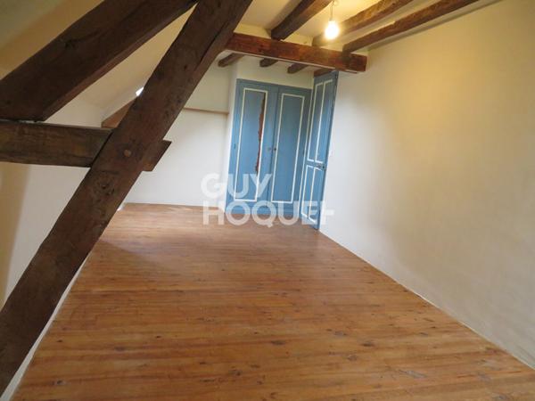 Maison  5 pièce(s) 202 m2 Axe Château-Gontier / Laval