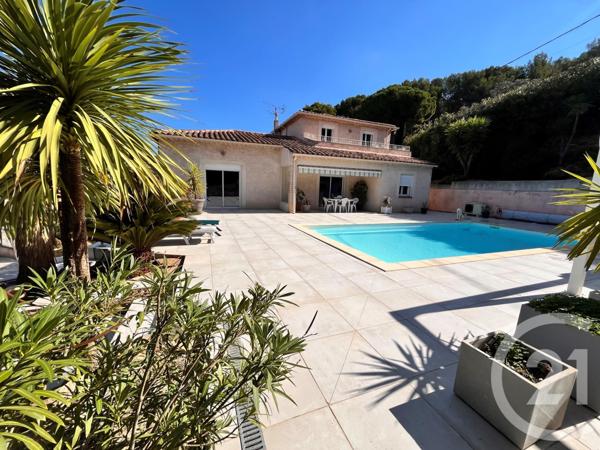 Maison à vendre  5 pièces - 162 m2 ST CYR SUR MER - 83
