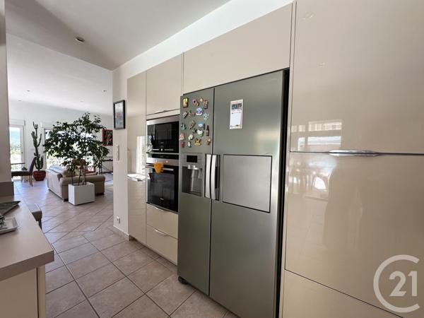 Maison à vendre  5 pièces - 162 m2 ST CYR SUR MER - 83