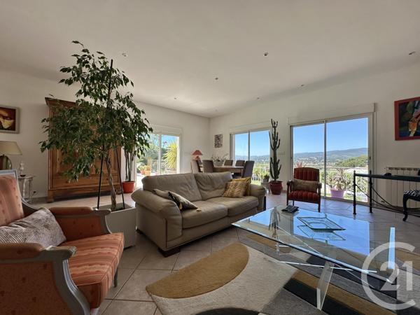 Maison à vendre  5 pièces - 162 m2 ST CYR SUR MER - 83