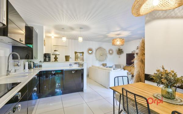 Appartement à vendre    3 pièces • 60,61 m2 Tassin-la-Demi-Lune