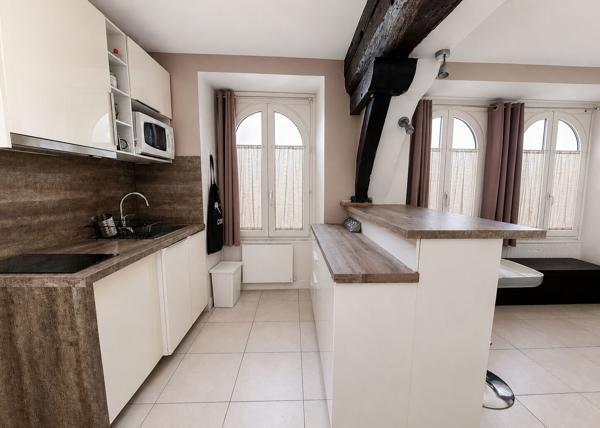 Charmant Appartement à Vendre à Étampes à 600 mètres de la gare.