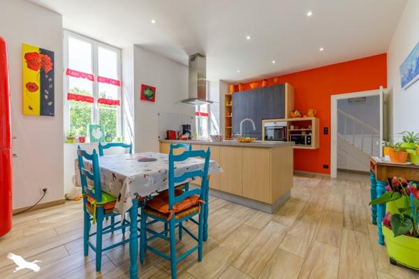 Maison à vendre 249 324 € Saint-Benoît-du-Sault 7 p 200 m² DPE C