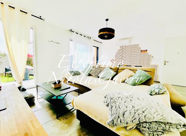 La Ciotat (13600) - MAISON MODERNE ET PROCHES COMMERCES -