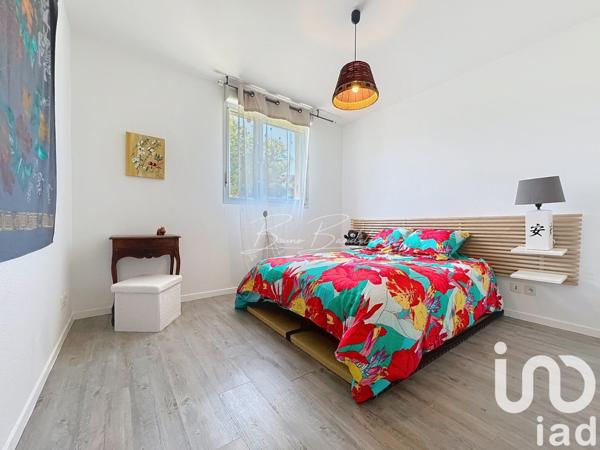 Maison 4 pièces de 87 m² à Créon (33670)