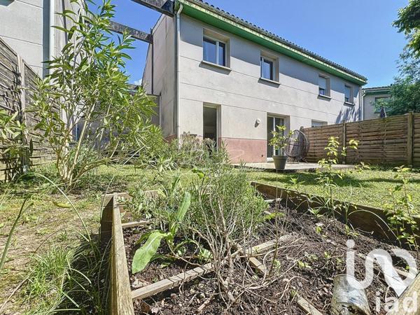 Maison 4 pièces de 87 m² à Créon (33670)