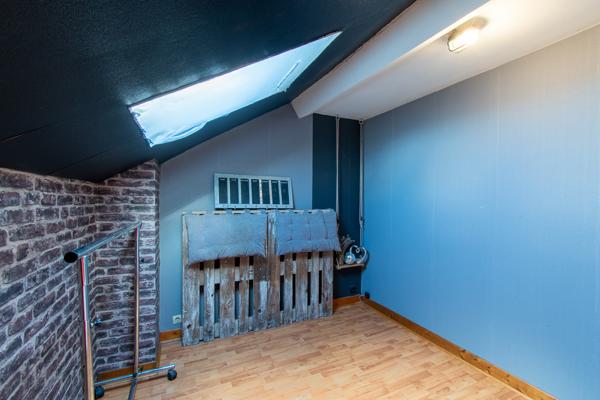 Maison  4 pièce(s) 82.3 m2