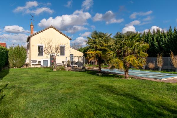 Maison  4 pièce(s) 82.3 m2