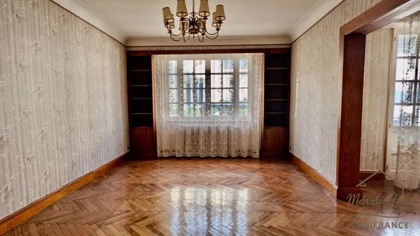 Lourdes – Cité mariale, Maison basque pleine de charme et de potentiel