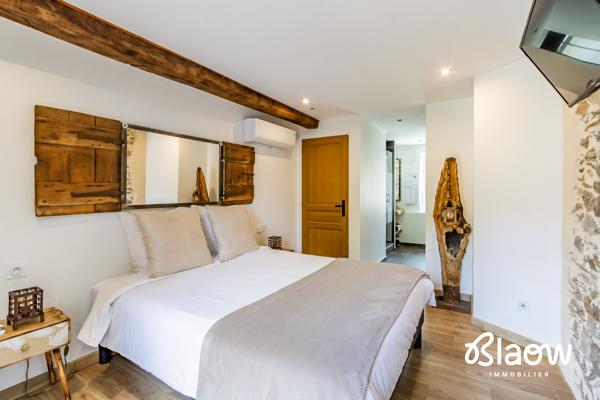 Corps de ferme rénové avec vue panoramique à vendre à Saint-Chamond