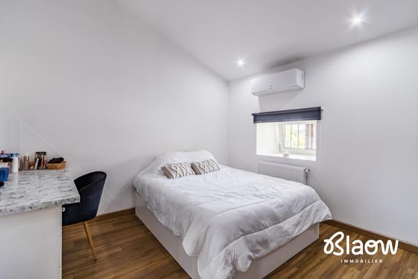 Corps de ferme rénové avec vue panoramique à vendre à Saint-Chamond