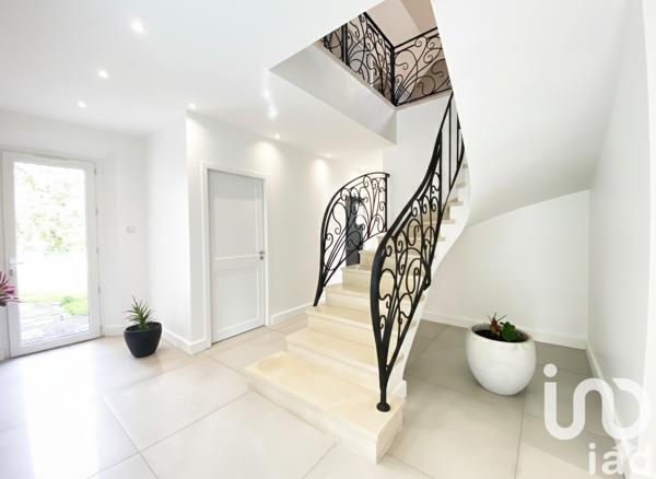 Maison à vendre 8 pièces 260 m² Mennecy