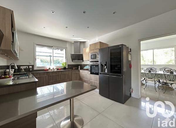 Maison à vendre 8 pièces 260 m² Mennecy