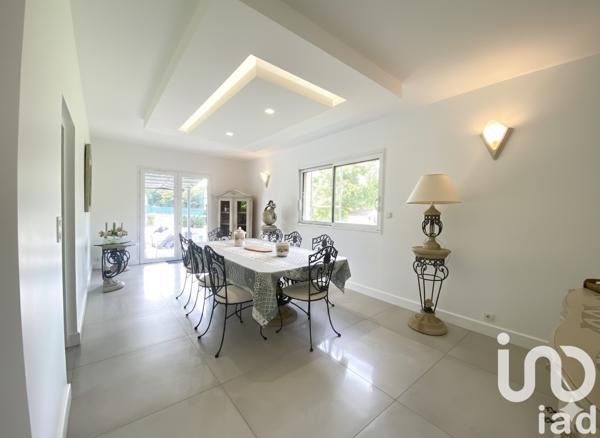 Maison à vendre 8 pièces 260 m² Mennecy