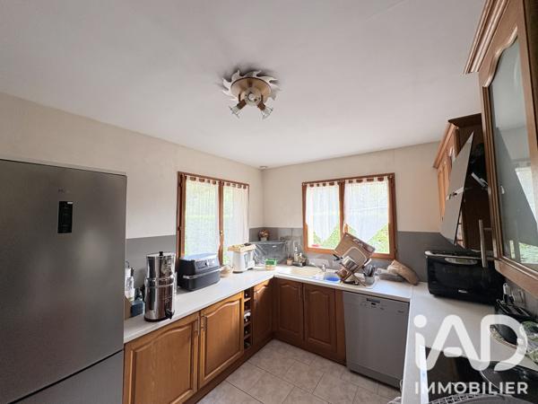Maison à vendre 6 pièces 140 m² Ambarès-et-Lagrave
