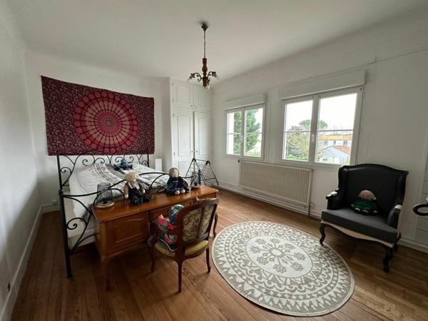 Maison à vendre    5 pièces •  L'Éguille