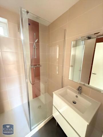 Appartement à louer 2 pièces 44.02m² Dijon (21000)
