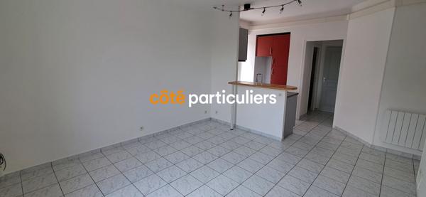 Location Appartement56 m² - 3 Pièces - FLAVIN (12450)