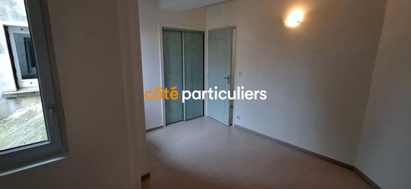 Location Appartement56 m² - 3 Pièces - FLAVIN (12450)