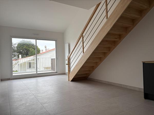 St Gilles Croix de Vie appartement neuf (frais de notaires réduits) duplex 2 chambres 69,80 m2 et parking en sous-sol