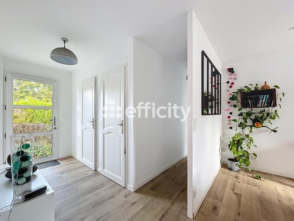 Maison 3 pièces - 77 m²