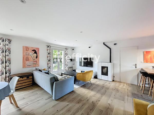 Maison 3 pièces - 77 m²