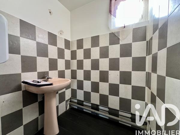 Immeuble à vendre 176 m² Tessy-Bocage