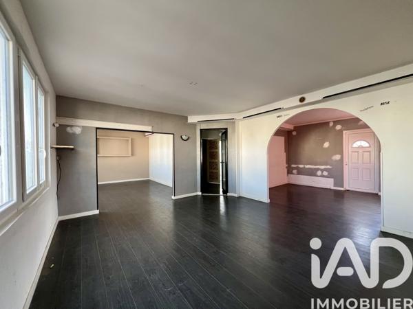 Immeuble à vendre 176 m² Tessy-Bocage