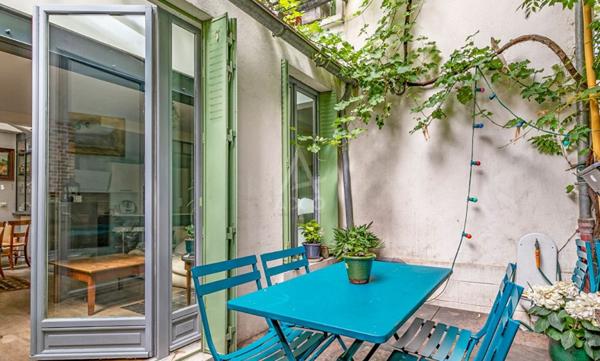 LEVALLOIS PERRET CENTRE VILLE - MAISON DE VILLE AVEC 5 CHAMBRES ET TERRASSE