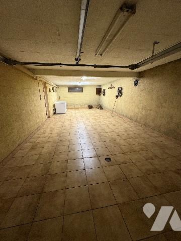 MAISON 164 m² avec 300 m² de surfaces annexes sur 5280 m² de terrain constructible