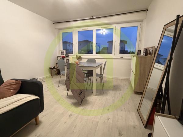 Appartement à GRAND CHARMONT (25200)