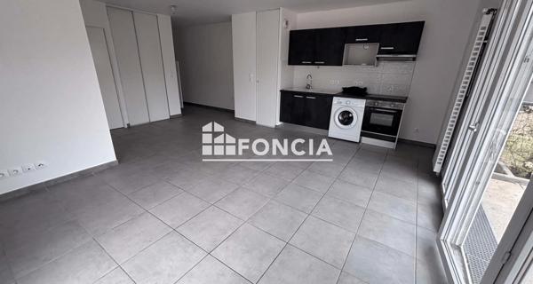 Location Appartement 3 pièces 62.63 m² - Mantes-la-ville 78711