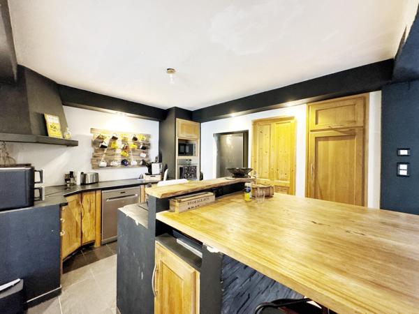 Maison 130 m² avec véranda et jardin – Centre de Vic-la-Gardiole