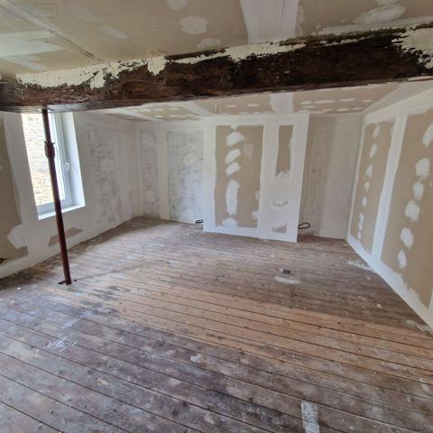 Maison à restaurer à vendre à Javron-les-Chapelles en Mayenne (53250), ref : 12725/754