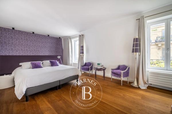 Saint-Germain-en-Laye, Maison 5 Chambres -  250 m² à vendre