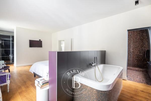 Saint-Germain-en-Laye, Maison 5 Chambres -  250 m² à vendre