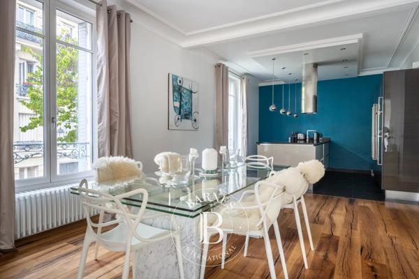 Saint-Germain-en-Laye, Maison 5 Chambres -  250 m² à vendre