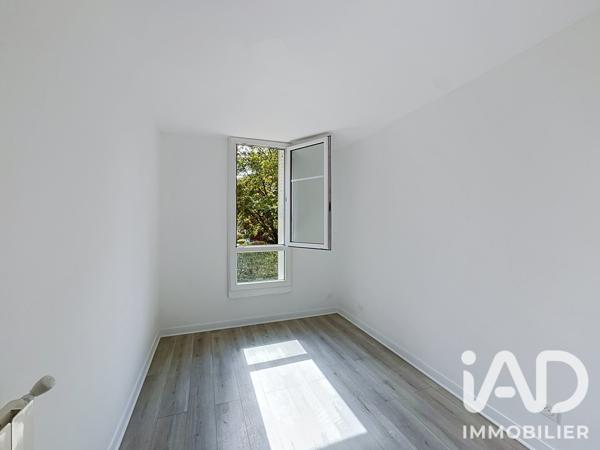 Location appartement 3 pièces 46 m² Yerres