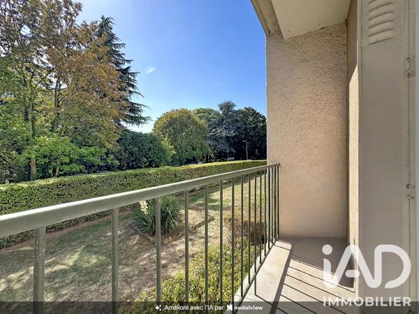 Location appartement 3 pièces 46 m² Yerres