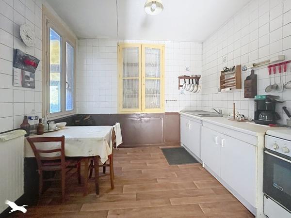 Maison 45 000 € Bellac 4 p 105 m² DPE F